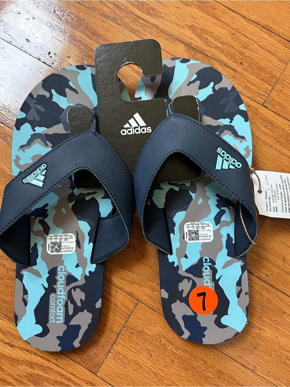 adidas men's  Navy Blue Camo Cloudfoam Flip Flops size 7